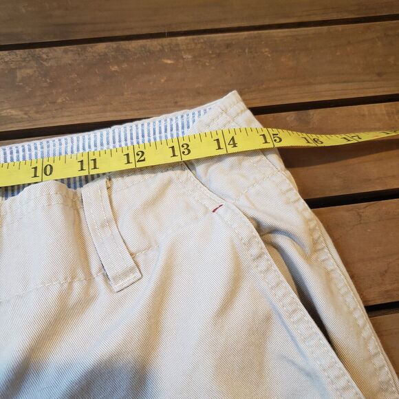 Tommy Hilfiger Vintage 90s Women’s Khaki Mom Shorts 100% Cotton Size 6 - Picture 2 of 6